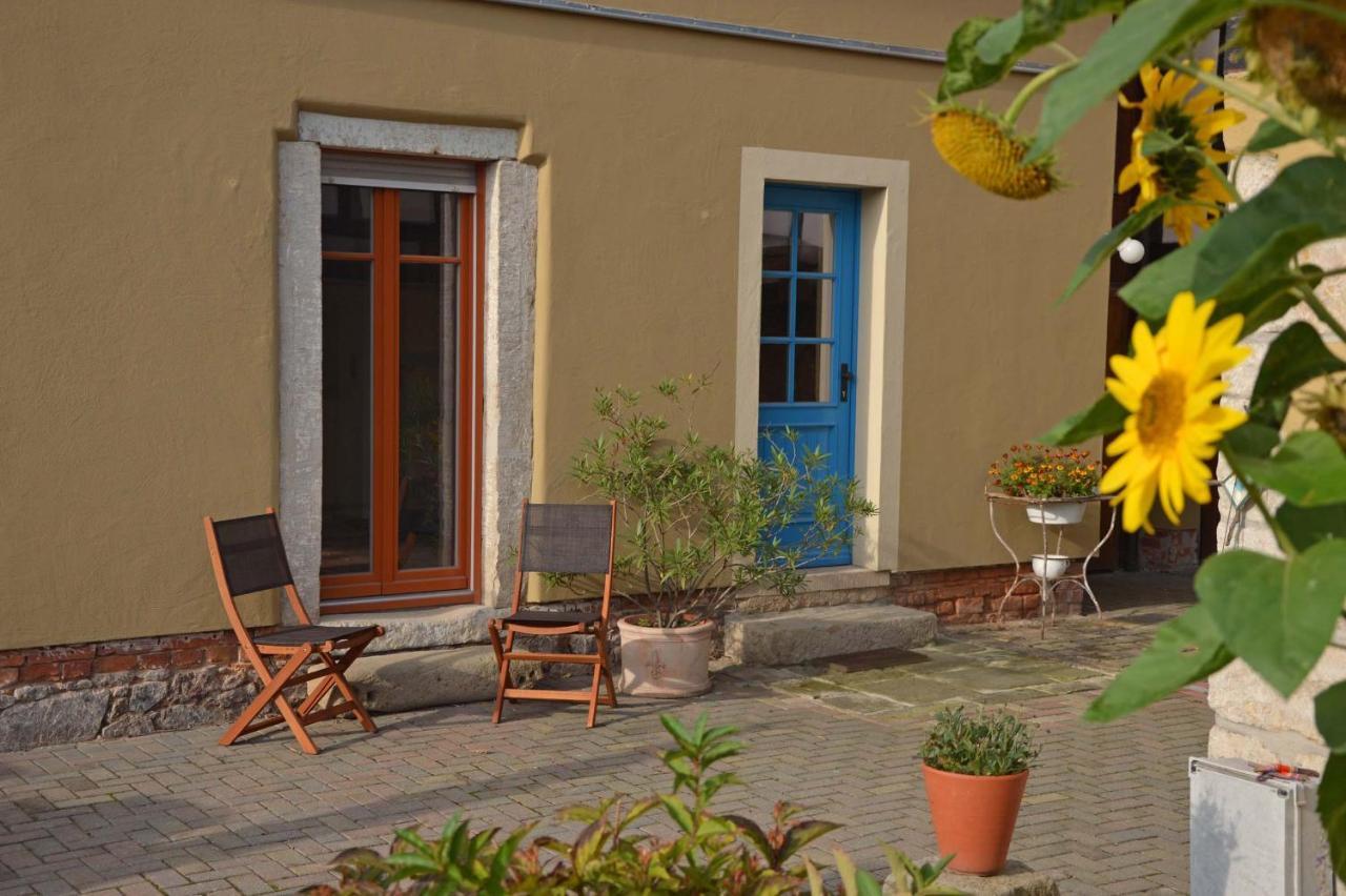 Dreiseitenhof Apartment